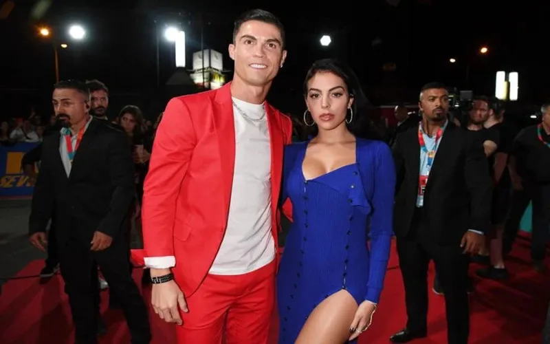 ronaldo co bao nhieu con kham pha cuoc song gia dinh cr7